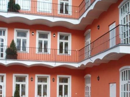 Hotel Amadeus - last minute hotel in Prague