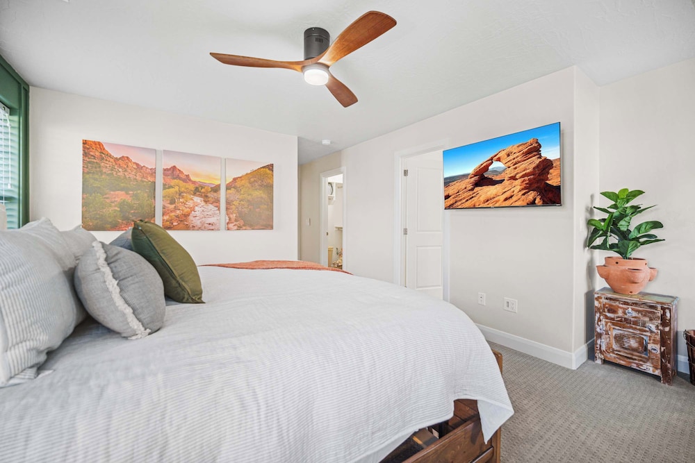 Coral River Room for the Entire Family - photo 2