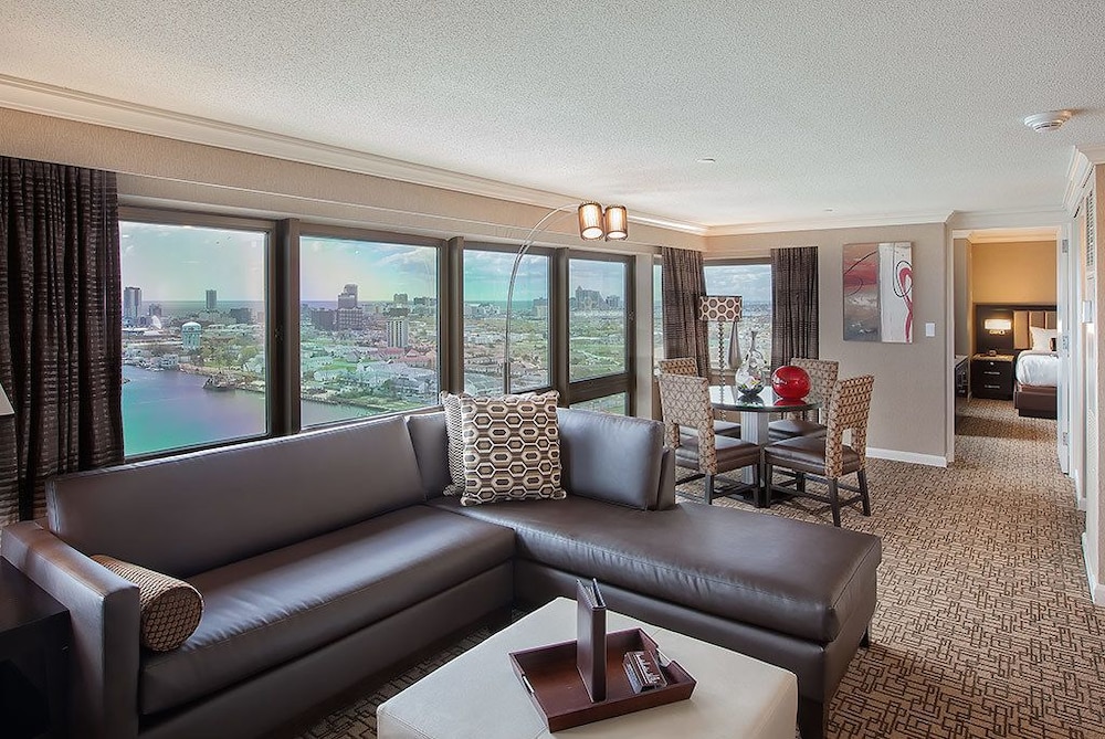 Golden Nugget - photo 16