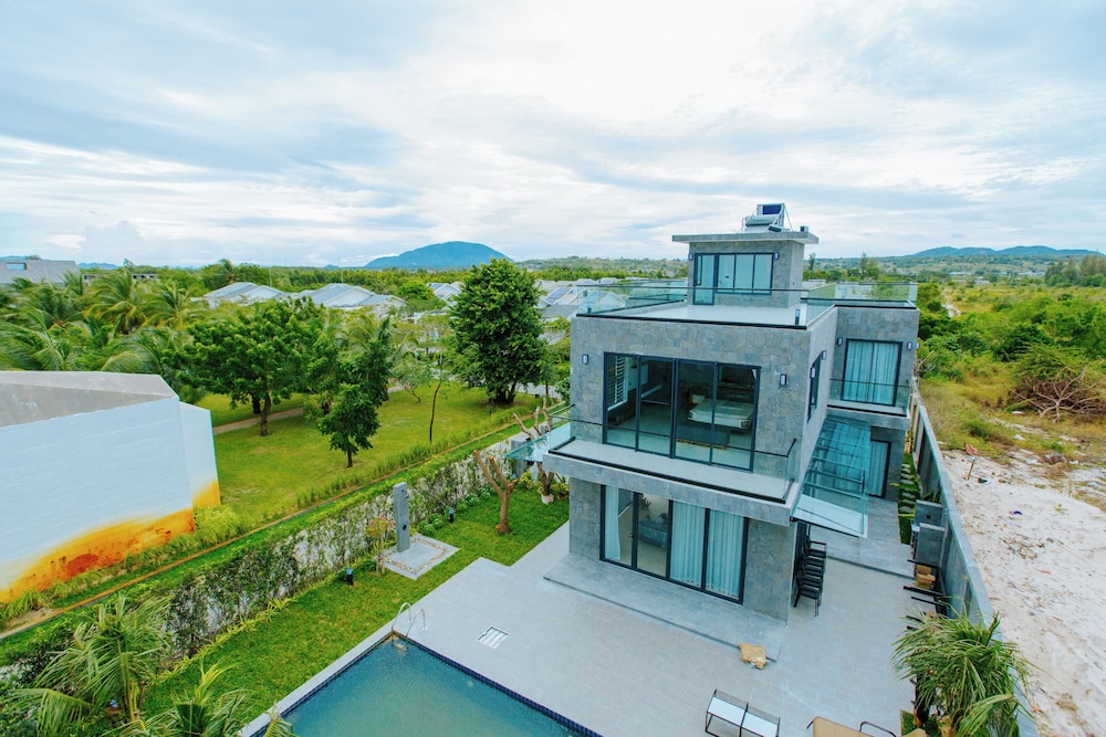 Perolas Villas Resort in Phan Thiet, Vietnam