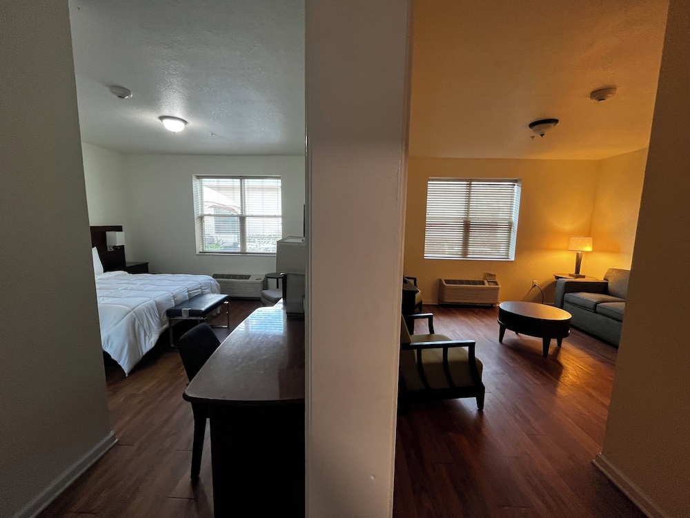 The View Studio Suites and Event Venue - photo 15