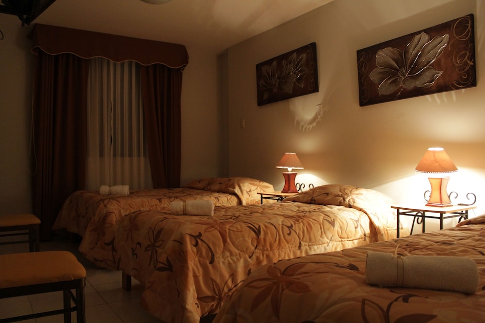 Hotel Las Flores Cañete in San Vicente De Canete, Peru