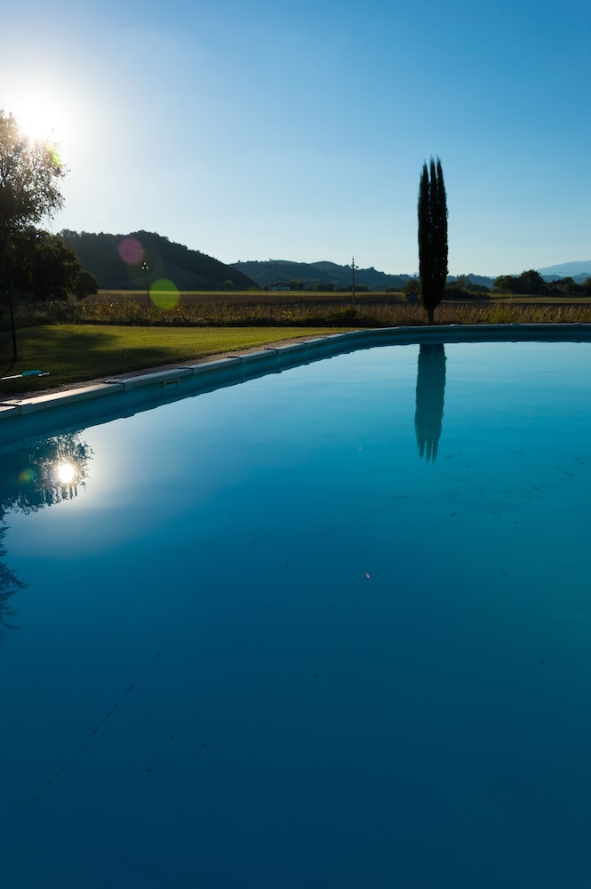 Agriturismo Calterrazzano 10942594 — Urbania