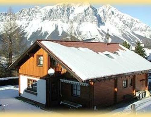 Krennbauer — hotel in Oeblarn