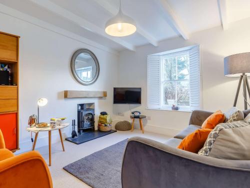 2 Bed in Par oc 81252 in Par, United Kingdom