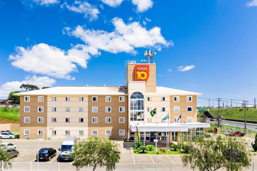 Hotel 10 Ponta Grossa in Ponta Grossa, Brasil