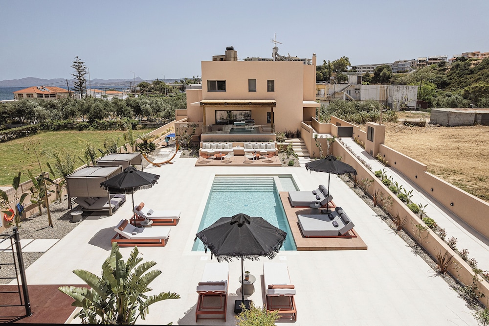 Villa Agali — 4-Star Luxury Hotel in Chania, Greece