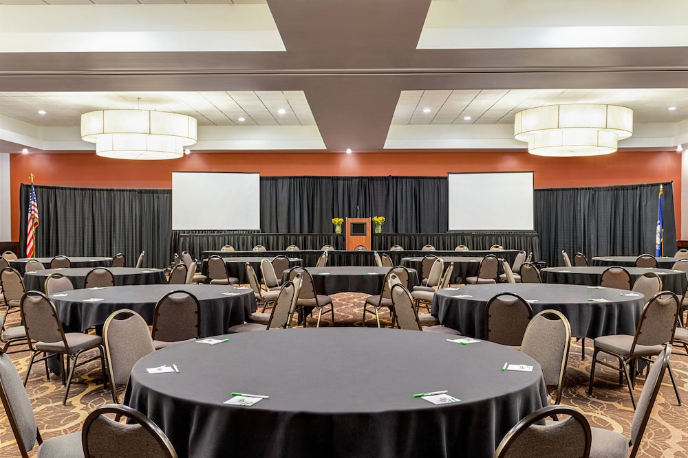 Holiday Inn Louisville East Hurstbourne by IHG - photo 61