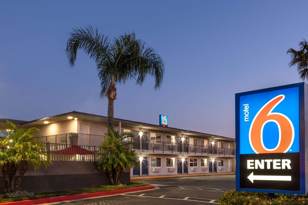Motel 6 Fontana CA - featured photo