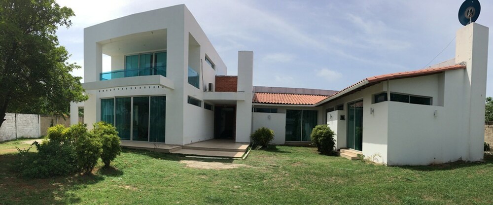 Hotel Villas Anuhur in San Andres, Colombia