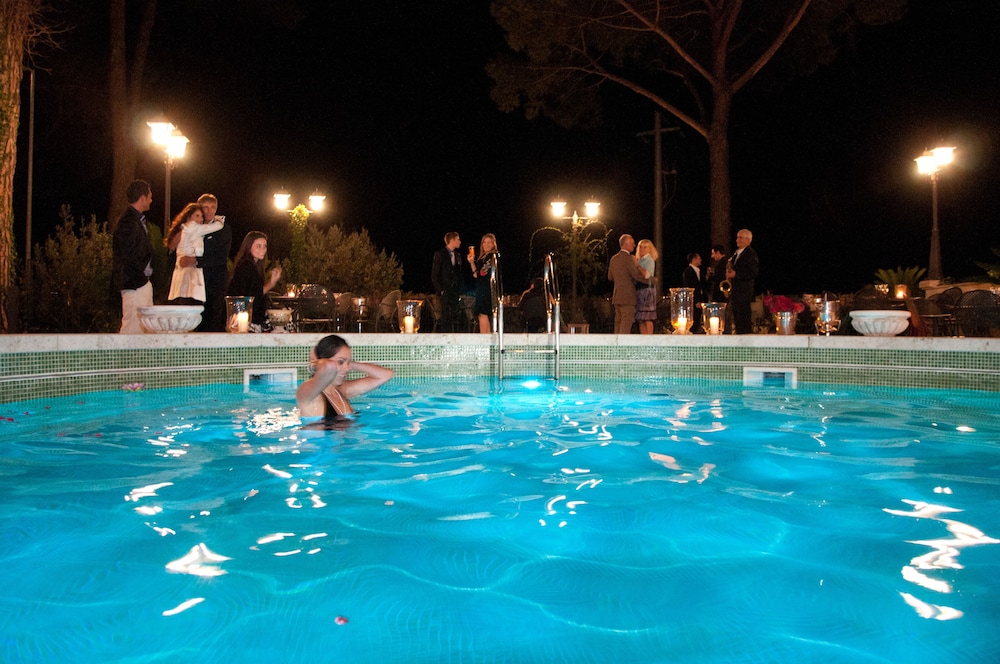 Villa Euchelia Resort - carbon neutral hotel in Castrocielo