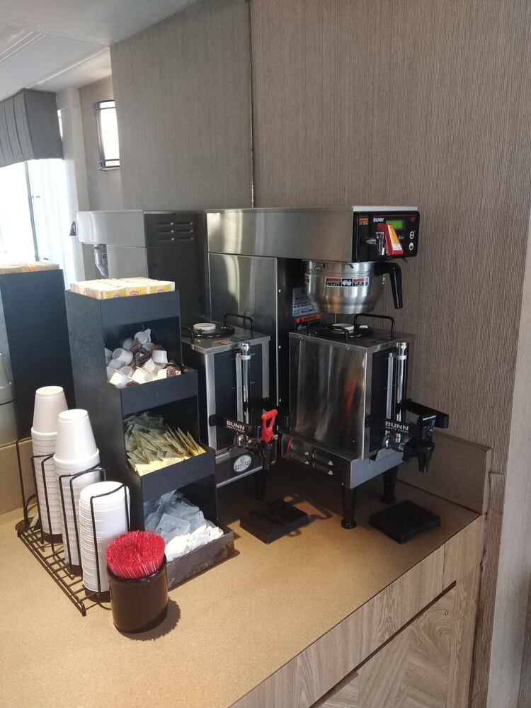 Travelodge by Wyndham Mobile - photo 25