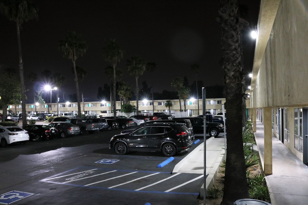 Valli Hi Motel - photo 29