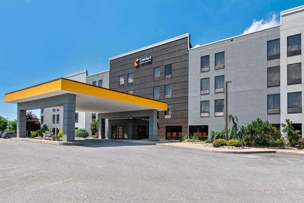 Comfort Inn & Suites York North in York, United States