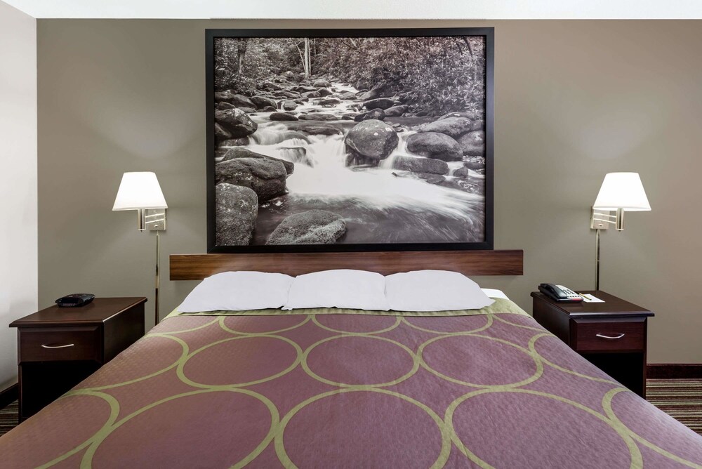 Super 8 by Wyndham Chattanooga Ooltewah - photo 9