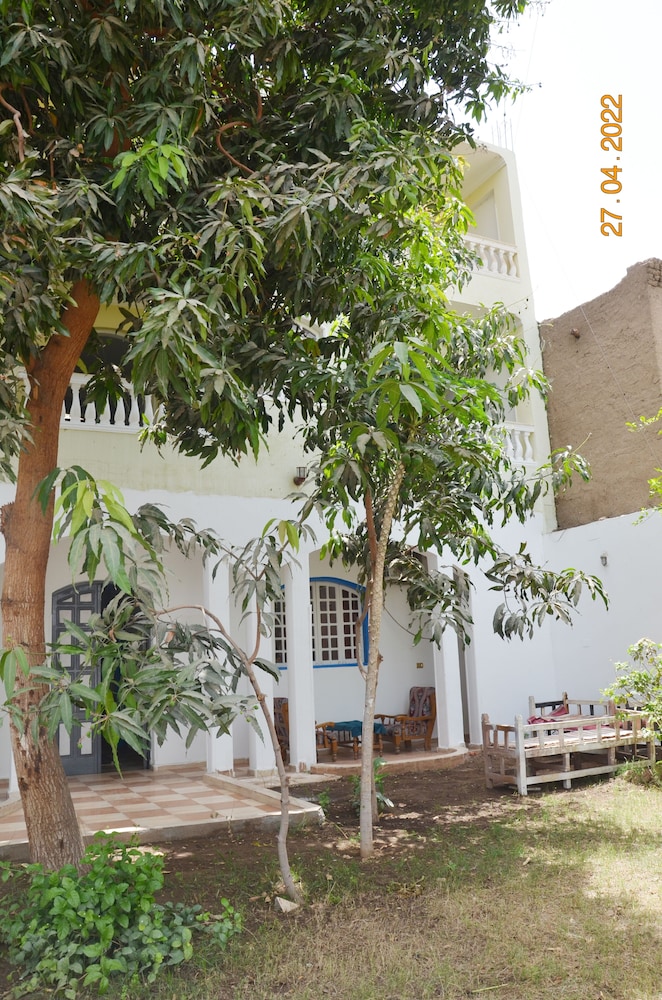 Orient star hotel
