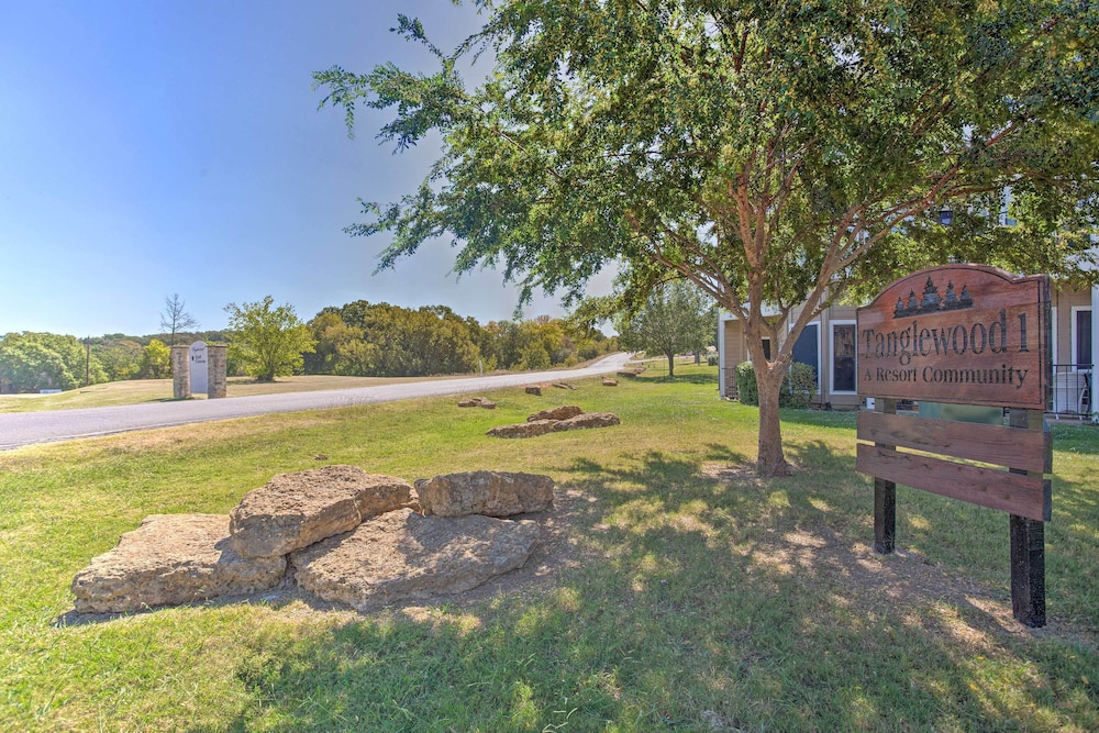 Resort Condo in Pottsboro with Lake Texoma Access - photo 23