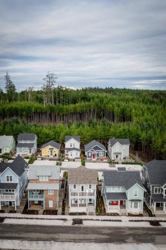 Good Day Getaway by Seabrook Hospitality in Huntington Beach, United States