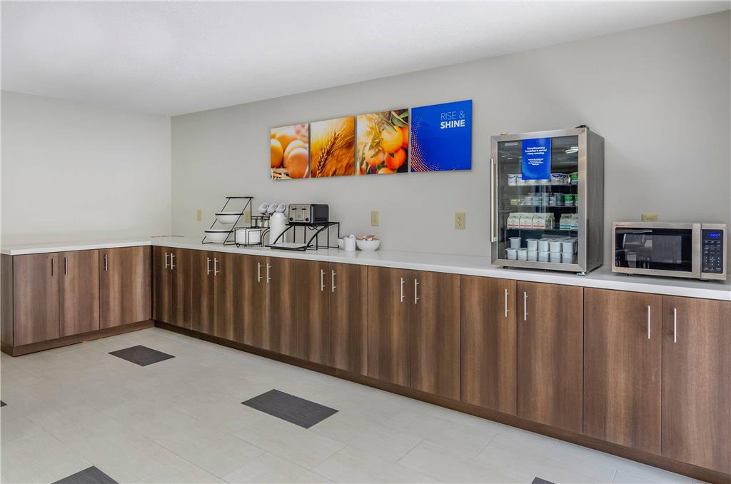 Comfort Inn & Suites Troutville Roanoke North - photo 25