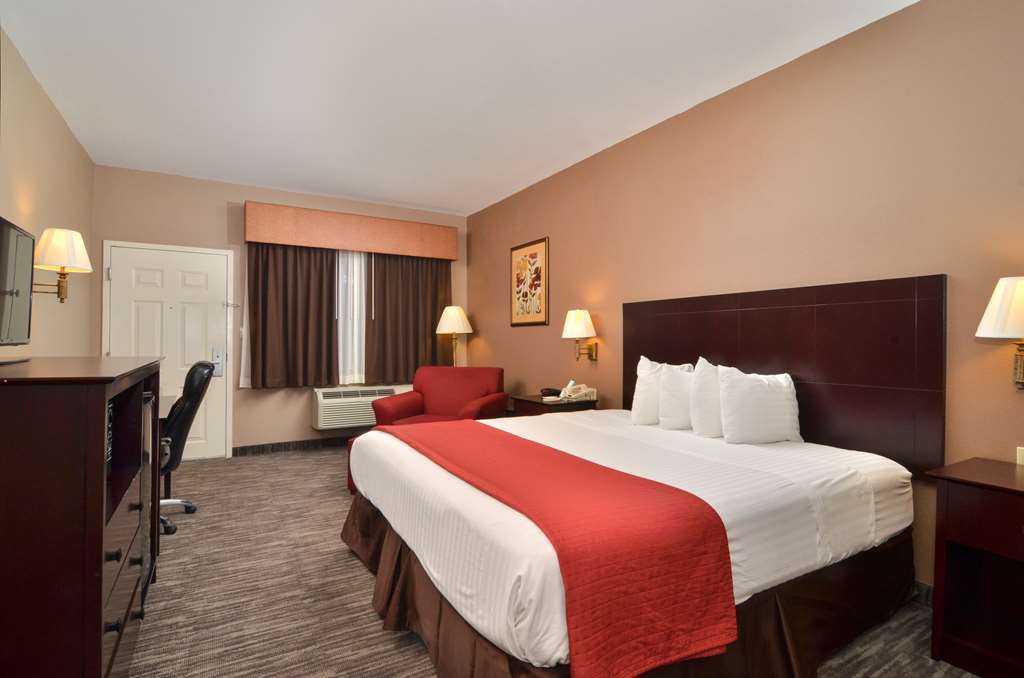 Best Western Dayton Inn & Suites - photo 11