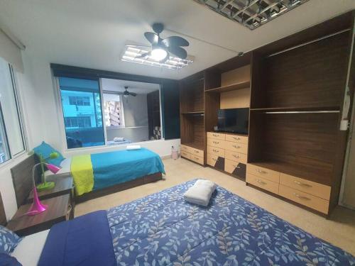 R 8 Amplio apartamento en zona turística. — 4-Star Luxury Hotel in Panama, Panama