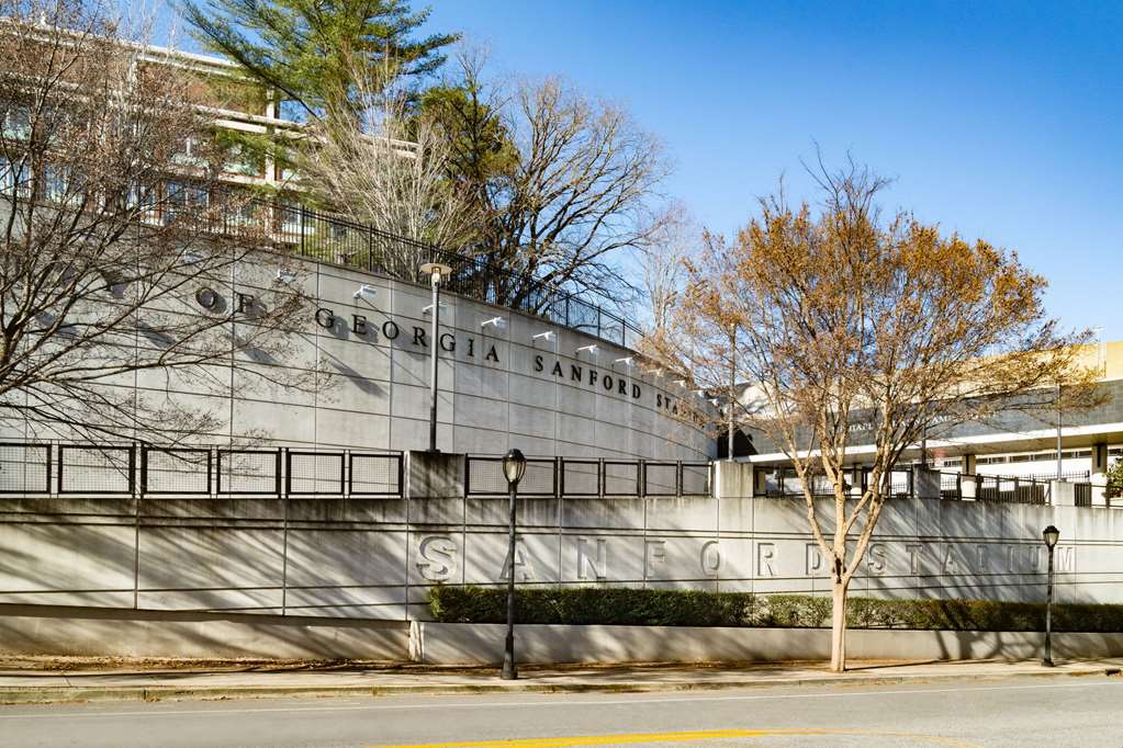 Microtel Inn & Suites By Wyndham Athens - photo 30