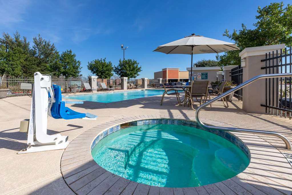 La Quinta Inn & Suites by Wyndham Houston NW Beltway8 WestRD - photo 9