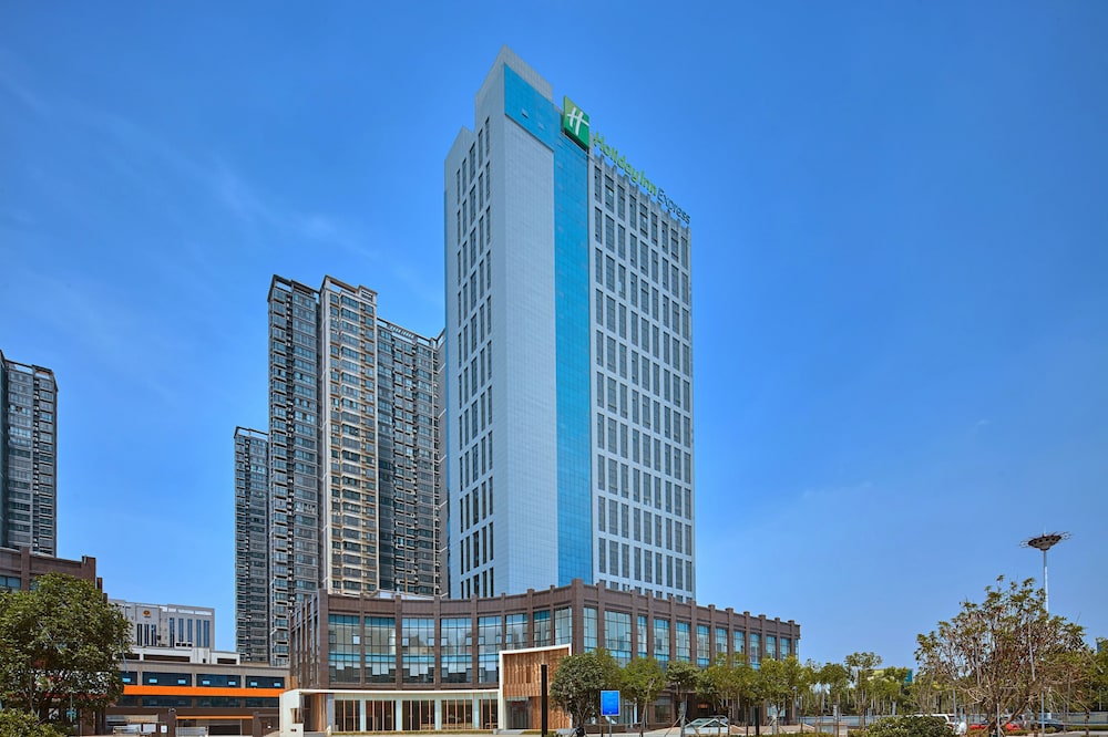 Holiday Inn Express Luoyang Yichuan by IHG in Yichuan Chengguanzhen, People's Republic of China