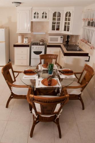JersonApartments — 4-Star Luxury Hotel in Bridgetown, Barbados