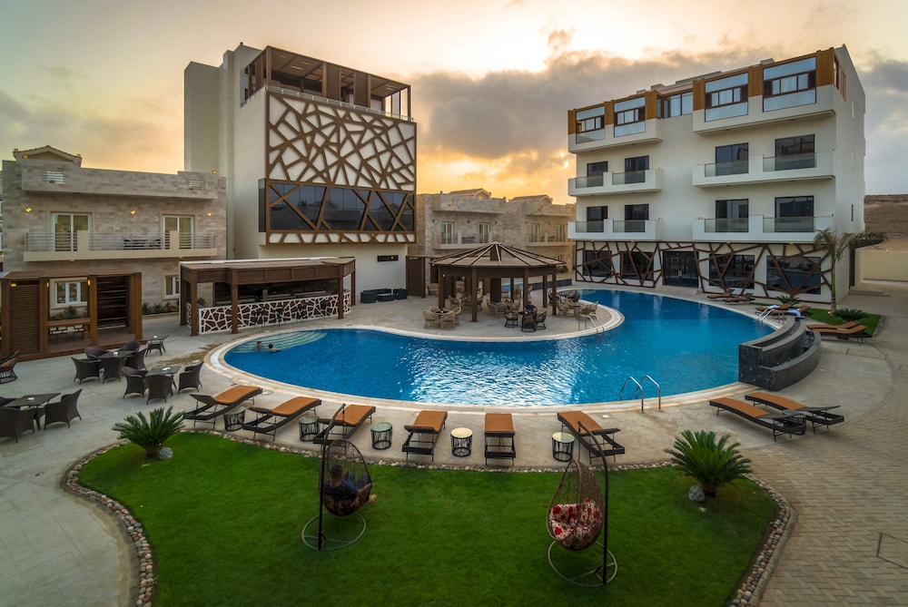 Belad Bont Resort — 4-Star Luxury Hotel in Salalah, Oman