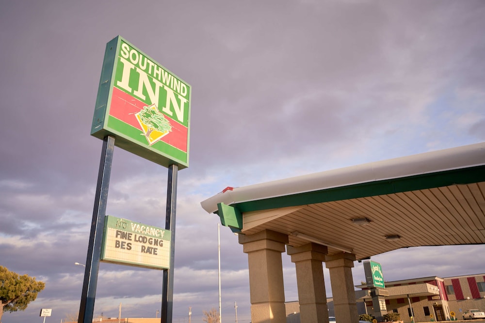 South Wind Inn — hotel in Liberal