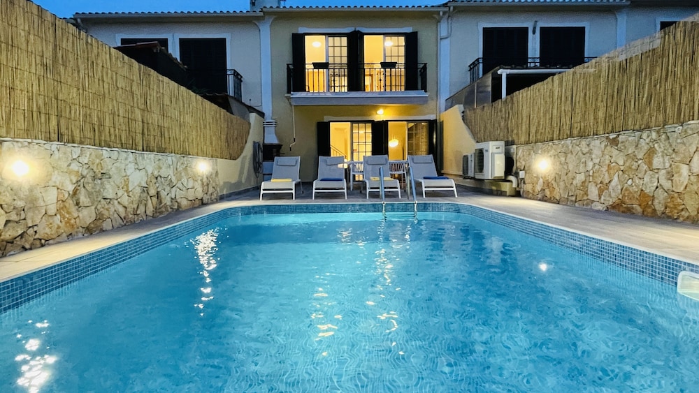 Mosqueira by Check in Portugal in Albufeira, Portugal