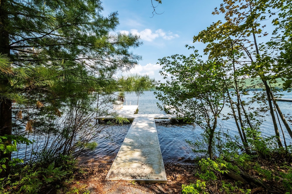 Leap Away in Oakland, United States