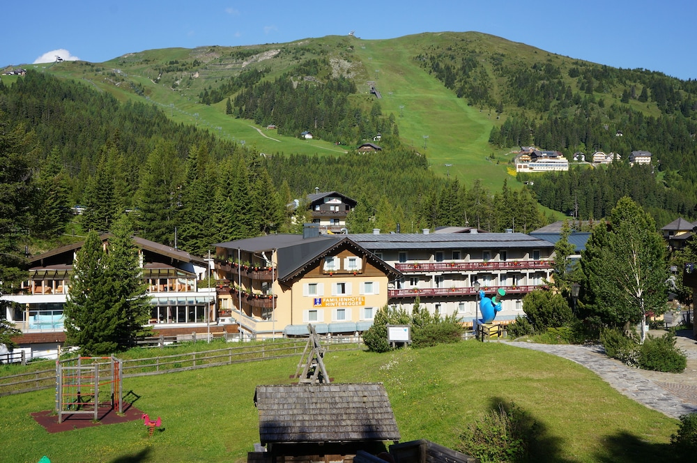 Familienhotel Hinteregger — Rennweg Am Katschberg
