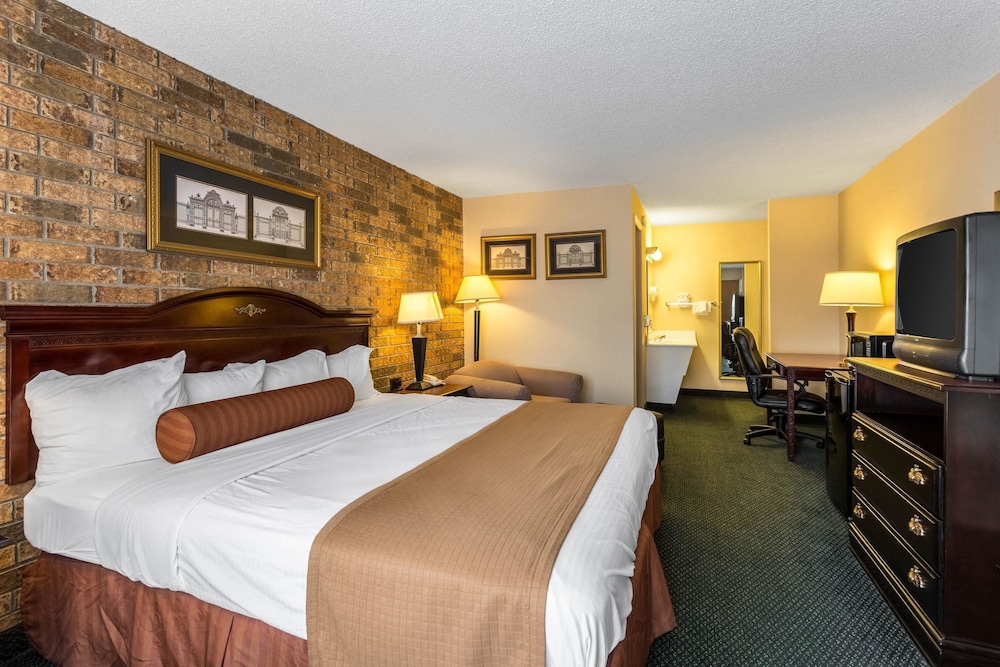 Days Inn by Wyndham Batesville AR - photo 7