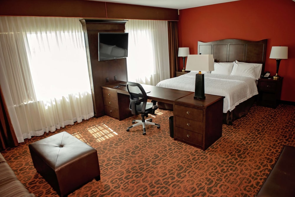 Hampton Inn & Suites Bradenton Downtown Historic District - photo 8