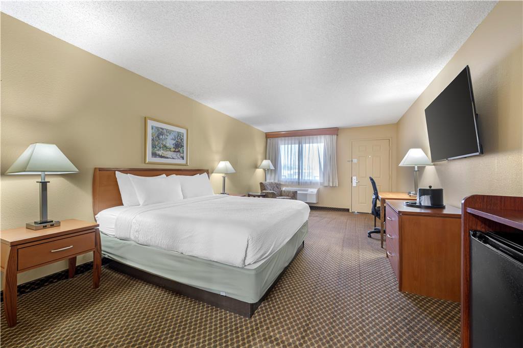 Best Western Cottonwood Inn - photo 21