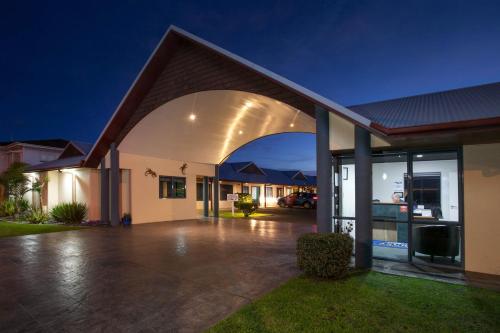 ASURE Albert Park Motor Lodge — 4-Star Luxury Hotel in Hamilton, New Zealand