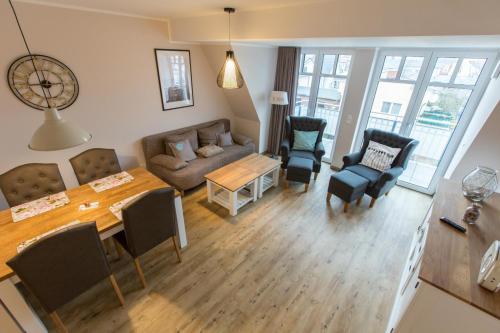 Sunnevelt Apartment 16 — 4-Star Luxury Hotel in Ostseebad Kuehlungsborn, Germany