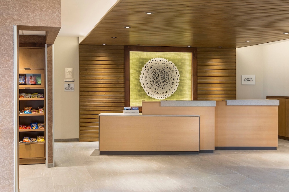 Fairfield Inn & Suites by Marriott Des Moines Downtown - photo 3