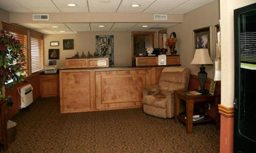 Big Bend Traveler's Inn - photo 3