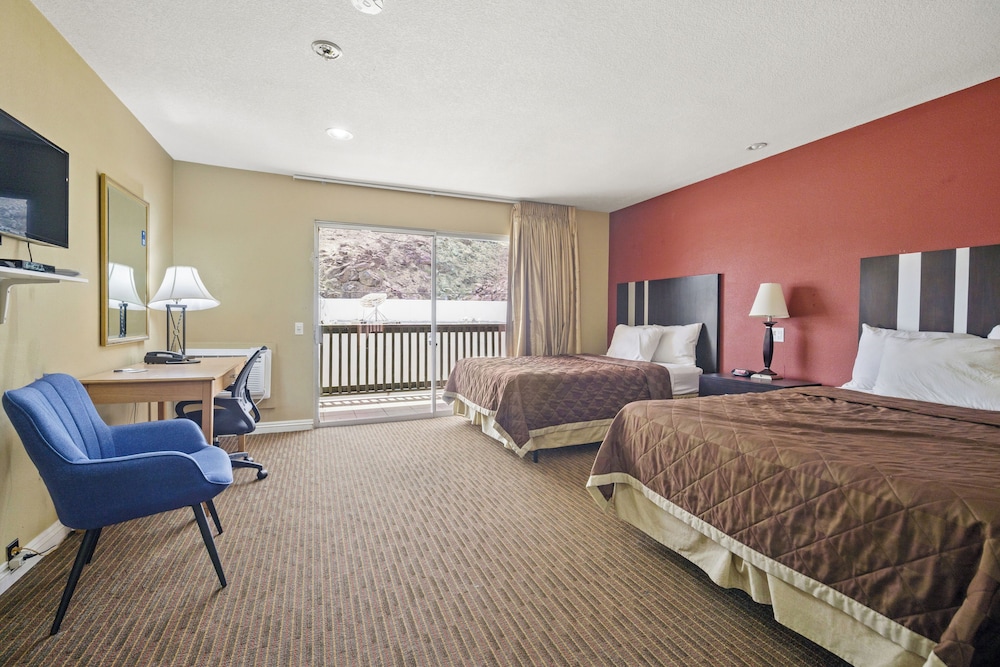 Sol Springs Inn - photo 11