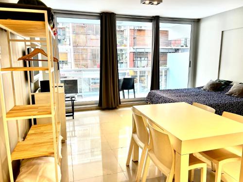 Departamento en el Centro de Recoleta con pileta parrilla y laundry — 4-Star Luxury Hotel in Buenos Aires, Argentina