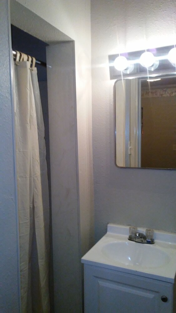 Rode Inn Motel - photo 26