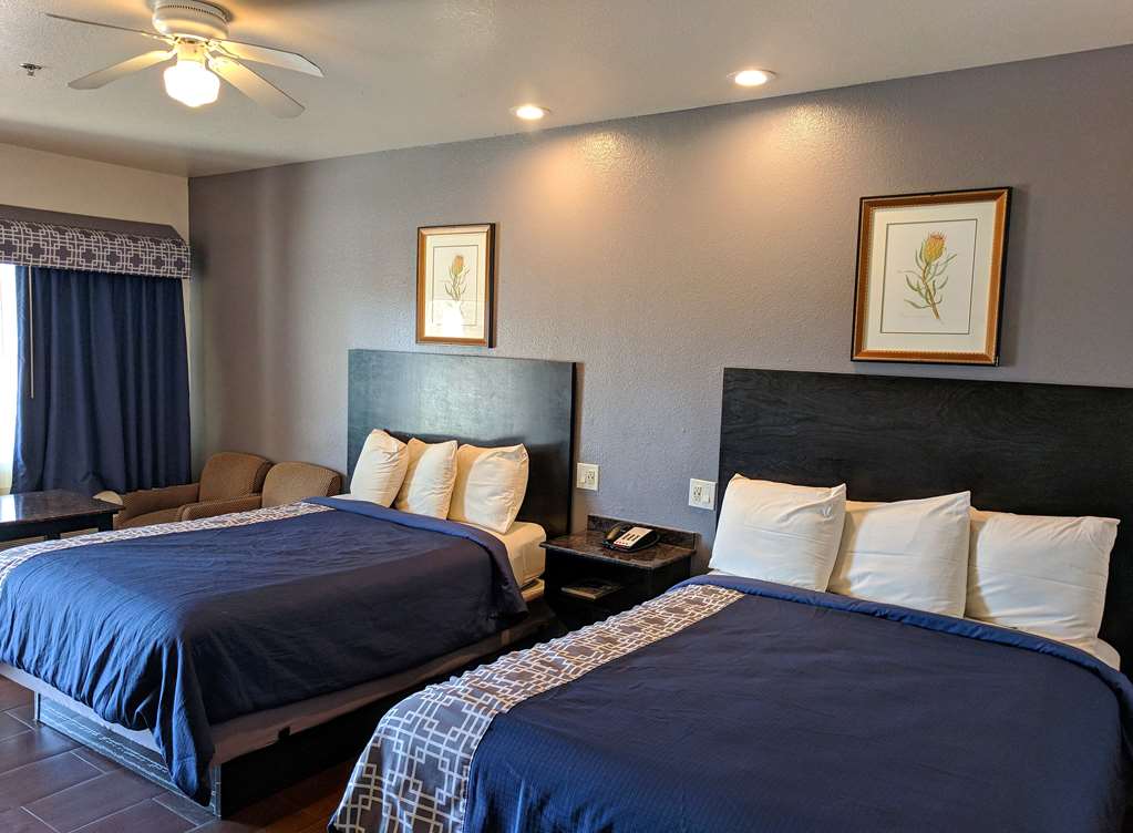 Americas Best Value Inn Brownsville - photo 13