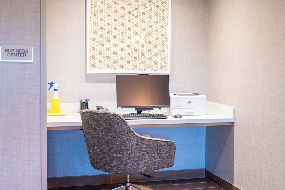 SpringHill Suites by Marriott Island Park Yellowstone - photo 31