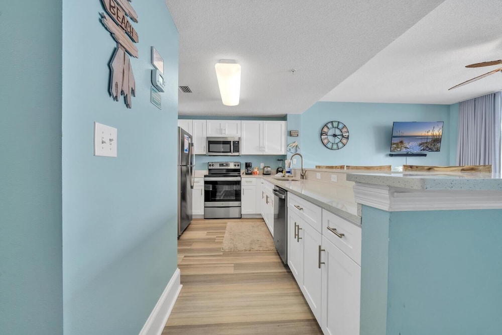 Majestic Beach Towers 1 1710 - photo 5