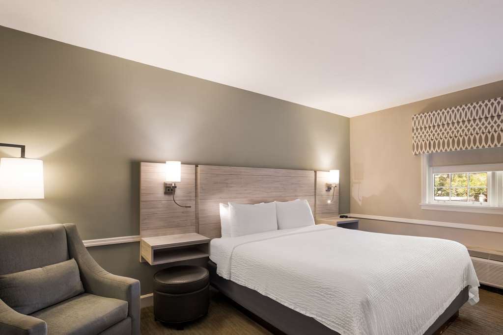 Best Western Sea Island Inn - photo 16