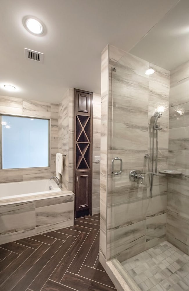 The Delavan Hotel & Spa - photo 22