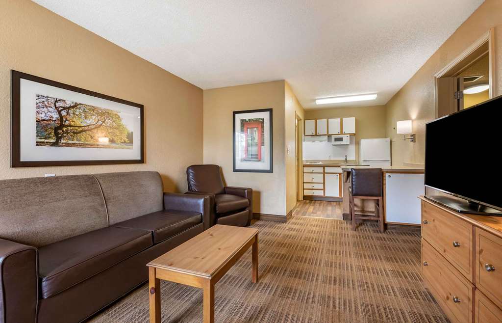 Extended Stay America Select Suites Jacksonville Southside - photo 54